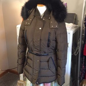 Zara army green puffy jacket with trimming & belt